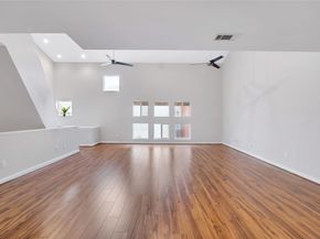 2605 Calumet Street 34, Houston TX 77004