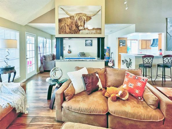 12510 MILLVAN Drive, Houston TX 77070