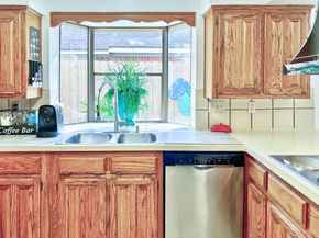 12510 MILLVAN Drive, Houston TX 77070