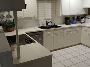 11322 Oak Spring Drive, Houston TX 77043