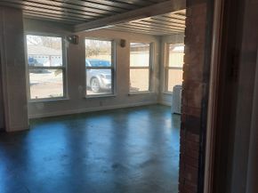 11322 Oak Spring Drive, Houston TX 77043