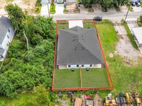 7817 Beckley Street A/B, Houston TX 77088