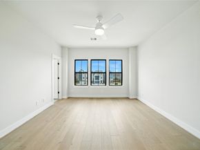 1711 Bologna Lane, Houston TX 77055