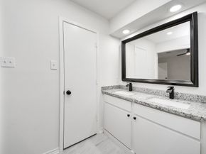 15722 Pagehurst Drive, Houston TX 77084