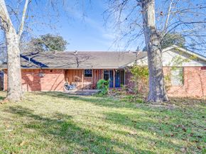 7131 Bellaire Boulevard, Houston TX 77074