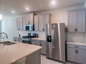 1523 Parkland Oak Drive, Houston TX 77084