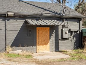 933 Harbor Street 12, Houston TX 77020