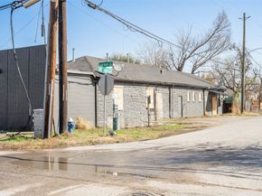 933 Harbor Street 12, Houston TX 77020