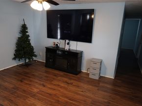 1009 Caplin Street, Houston TX 77022