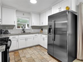 4713 Kinglet Street, Houston TX 77035