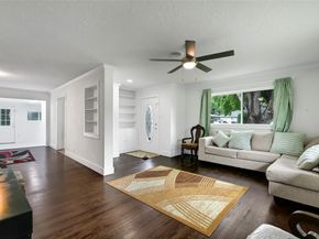 4713 Kinglet Street, Houston TX 77035