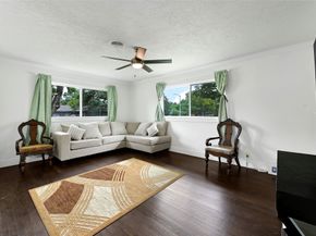 4713 Kinglet Street, Houston TX 77035