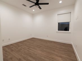 1206 Hamblen Street, Houston TX 77009