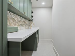 2320 North Boulevard, Houston TX 77098