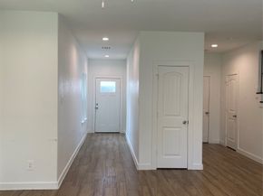 5314 Longmeadow Street B, Houston TX 77033