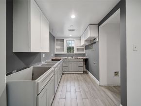 11005 Gloria Drive, Houston TX 77013