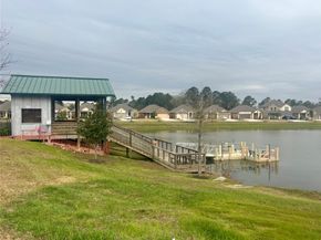 689 Red Elm Lane, Conroe TX 77304