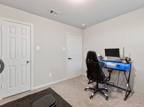 689 Red Elm Lane, Conroe TX 77304