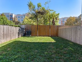 1408 Asbury Street, Houston TX 77007