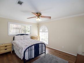 15719 Crestbrook Drive, Houston TX 77059