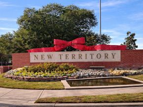 702 Epperson Way, Sugar Land TX 77479