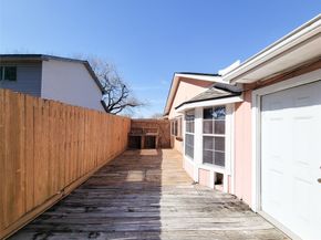 412 Land Grant Drive, Richmond TX 77406