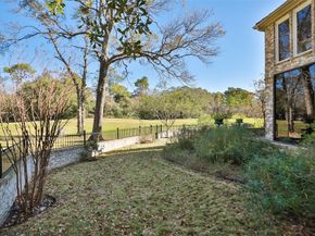 2726 N Southern Oaks Drive, Houston TX 77068