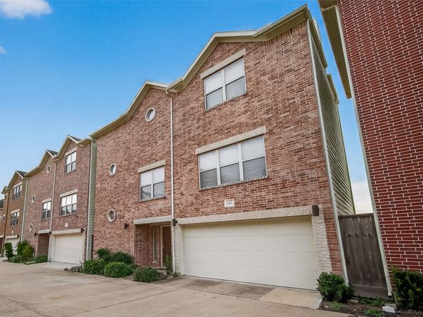 11504 Main Pine Drive, Houston TX 77025