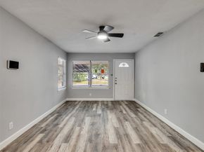 7914 Belbay Street, Houston TX 77033