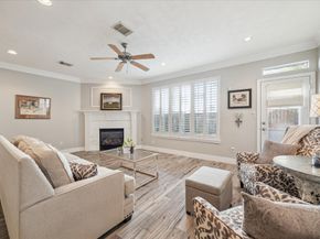 5242 Eigel Street, Houston TX 77007