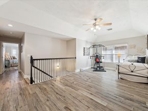 5242 Eigel Street, Houston TX 77007