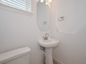 1611 Regents Court, Houston TX 77055