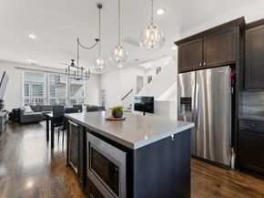 1019 W 17th Street, Houston TX 77008