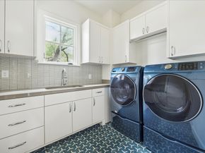 3609 Meadow Lake Lane, Houston TX 77027