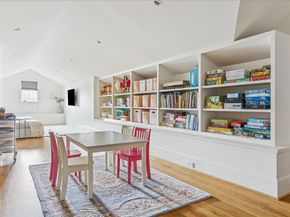 3609 Meadow Lake Lane, Houston TX 77027