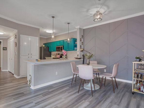 2111 Welch Street B201, Houston TX 77019