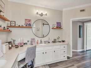 2111 Welch Street B201, Houston TX 77019