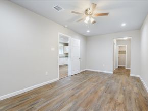 7310 Arnim Street, Houston TX 77087