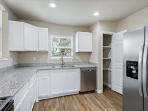 7310 Arnim Street, Houston TX 77087