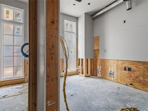 10 Courtlandt Place, Houston TX 77006