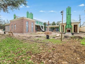 10 Courtlandt Place, Houston TX 77006