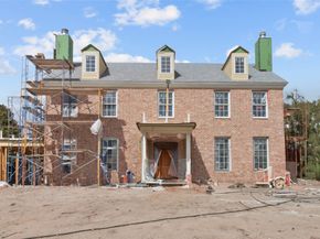 10 Courtlandt Place, Houston TX 77006