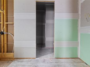 10 Courtlandt Place, Houston TX 77006