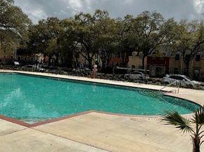 5217 Arboles Drive M, Houston TX 77035