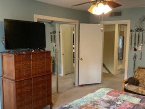 5217 Arboles Drive M, Houston TX 77035