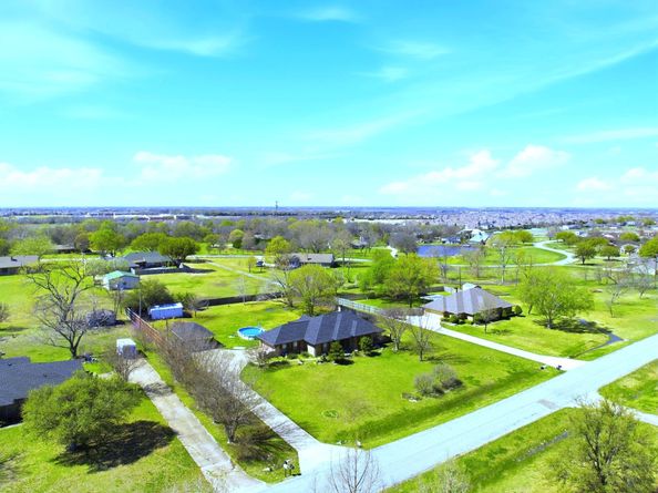 251 Windy Lane, Rockwall TX 75087