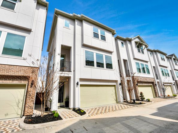 8320 Brecha Lane, Houston TX 77055