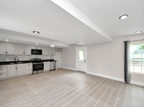 5903 Belneath Street, Houston TX 77033