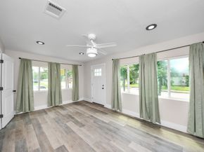 5903 Belneath Street, Houston TX 77033