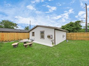 5903 Belneath Street, Houston TX 77033